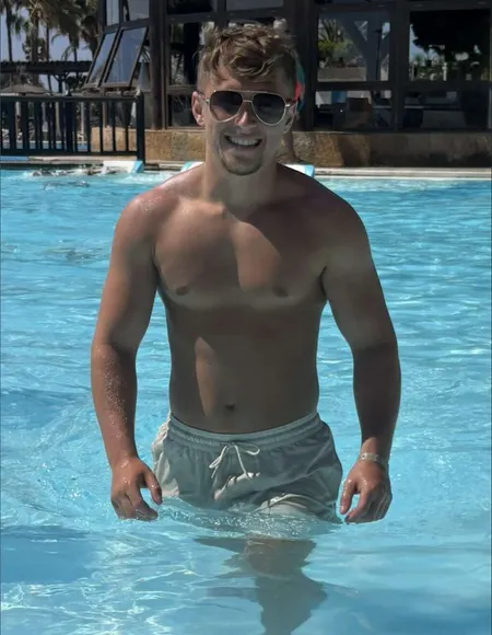 George profile photo