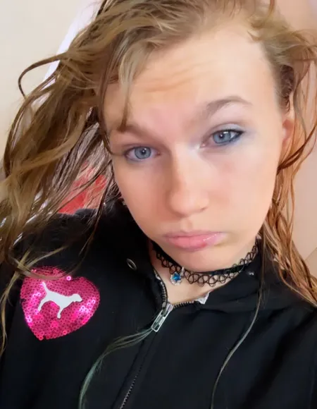Autumn star 😋💕👅 profile photo