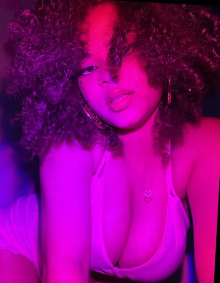 Gia Gold profile photo