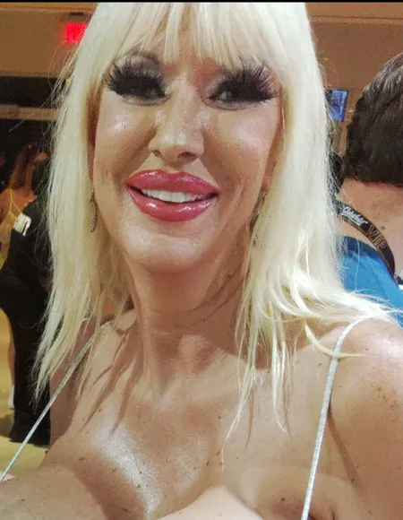 Gianna_Woods profile photo