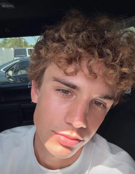 Gio Cascaes profile photo