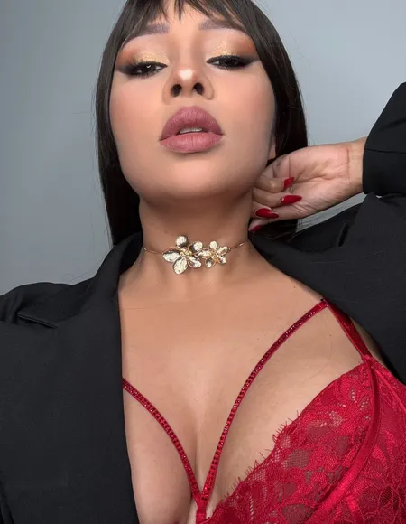 goddess april profile photo