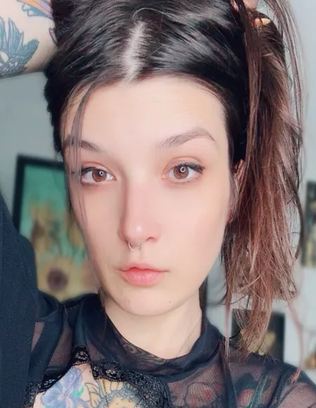 S U N F L O W E R profile photo