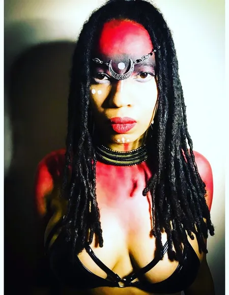 Goddess Nicole BDSM - Cult in the making profile photo