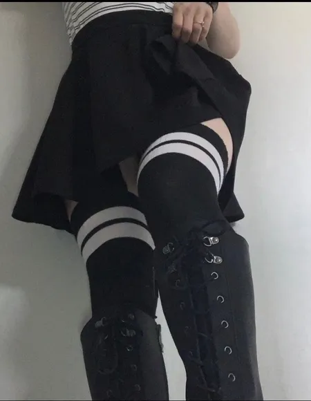 Goddess Lou profile photo