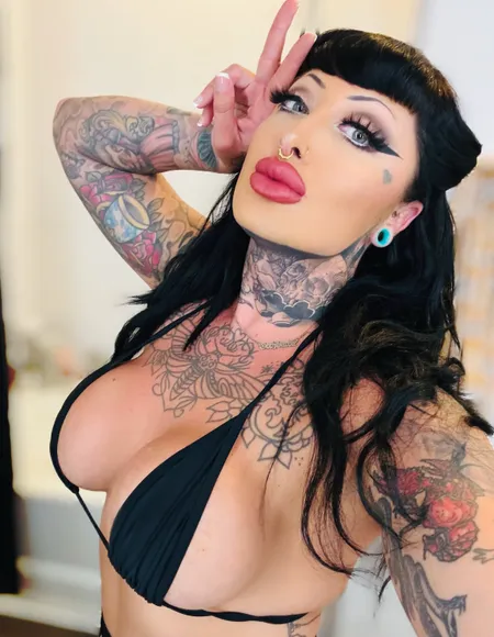 Goth Barbie NO PPV! profile photo