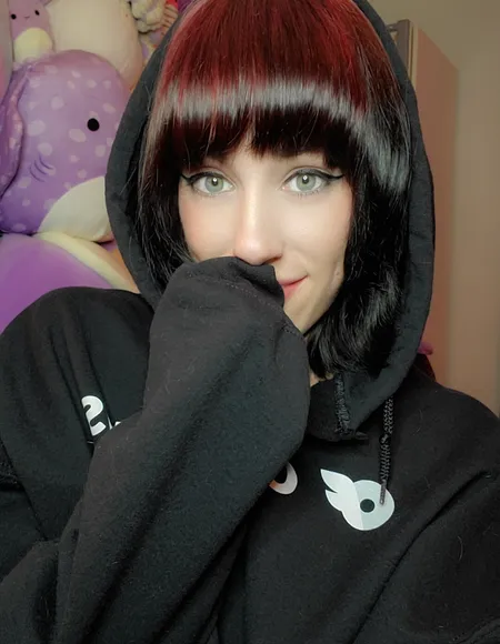 🖤𝕲𝖔𝖙𝖍 𝓚𝓲𝓽𝓽𝓮𝓷🖤 profile photo