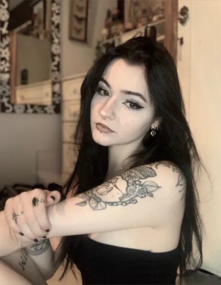 ༺𓆩Aria𓆪༻ profile photo