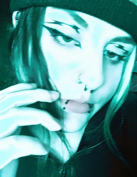gothpuppy profile photo