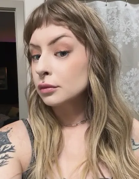 𝕘𝕣𝕒𝕧𝕖𝕤 profile photo