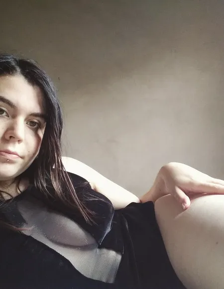 gwynziwinsi🕸️ profile photo
