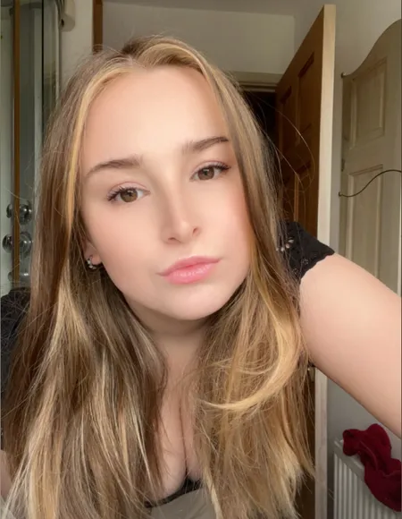 ✨✨Hailey✨✨ profile photo