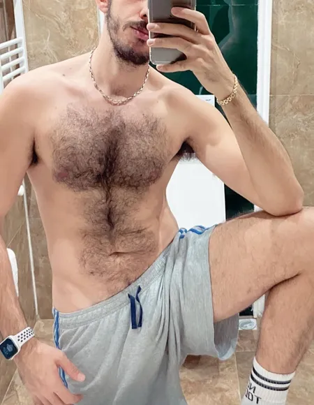 ovardtro profile photo