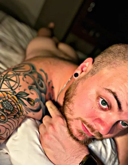 Handsomenerd profile photo