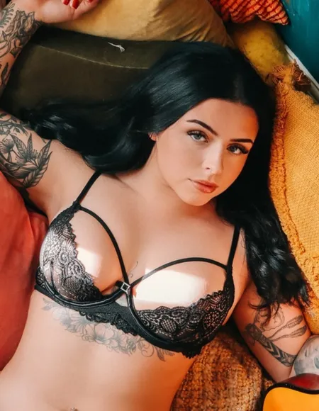 𝐇𝐚𝐲 𝐛𝐚𝐛𝐞 profile photo