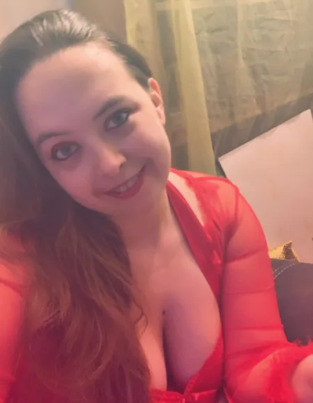 HazelHotWife profile photo