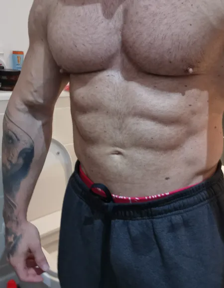 Heavy duty profile photo