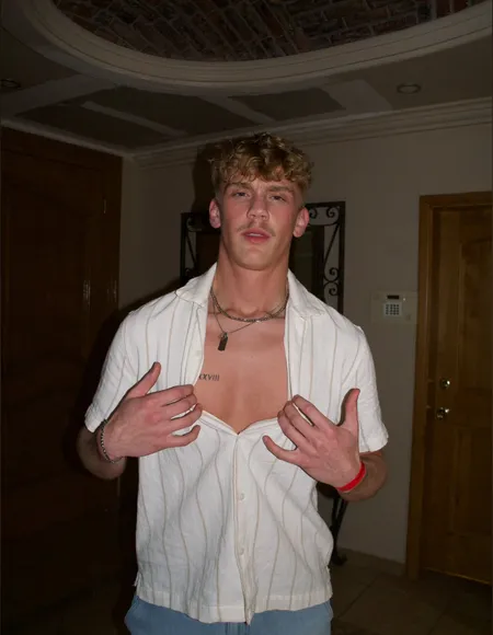 henryhot profile photo