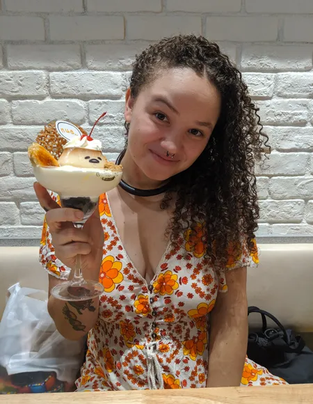 Peach Scone profile photo