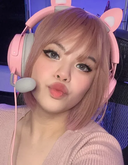 Hina Saito VIP profile photo