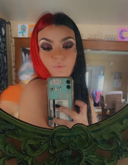Ho-usewife profile photo