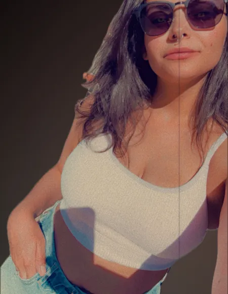 Holligraphic profile photo