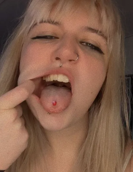 Holly profile photo