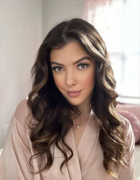Holly Hunt profile photo
