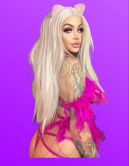 FREE NUDES! profile photo