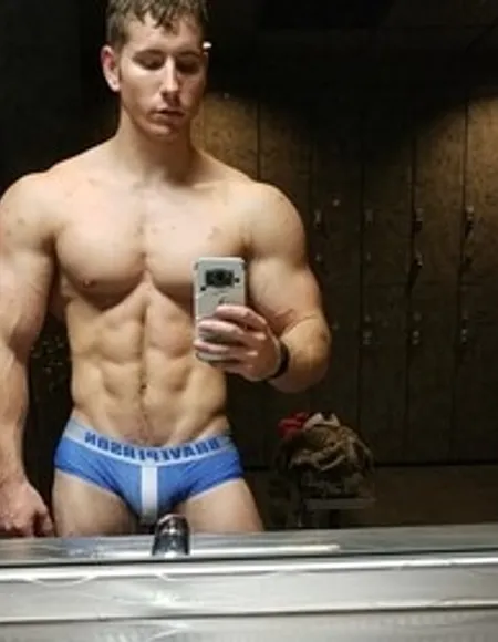 Hotmuscles6t9 profile photo