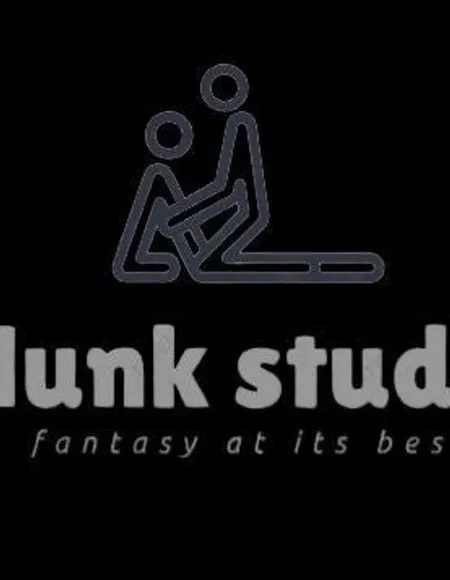 Hunk entertainer profile photo