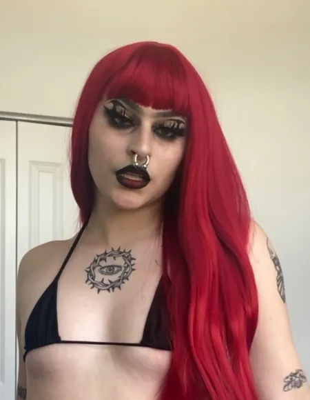 Alice 🖤 profile photo
