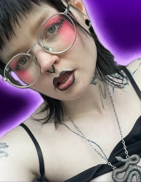 AliceEden_ profile photo
