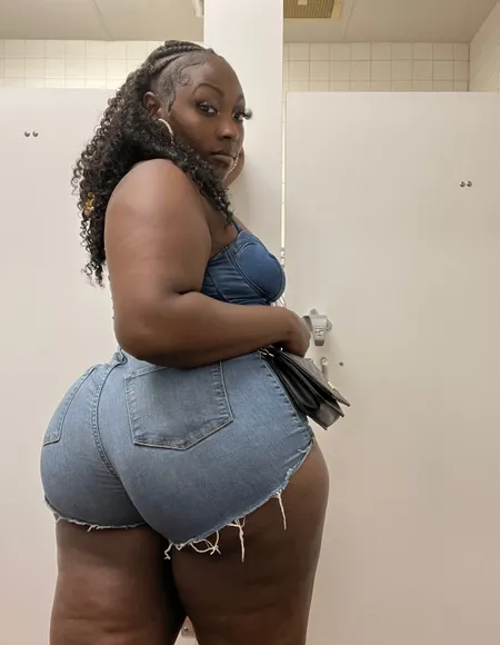 Pure Chocolate profile photo