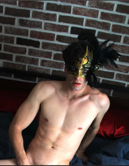 муѕтιqυє 🎭 profile photo