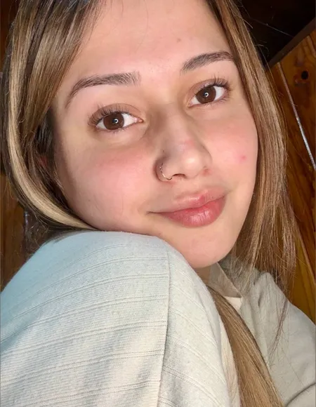 Bella🌼 profile photo