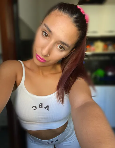 Isabella Silva✨ profile photo