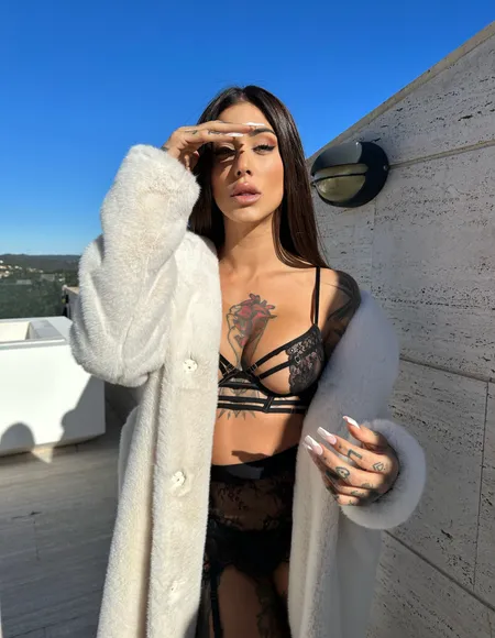 🔥Dangerous Brunette🔥 profile photo