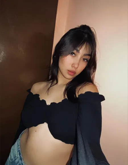 Mia Hart profile photo