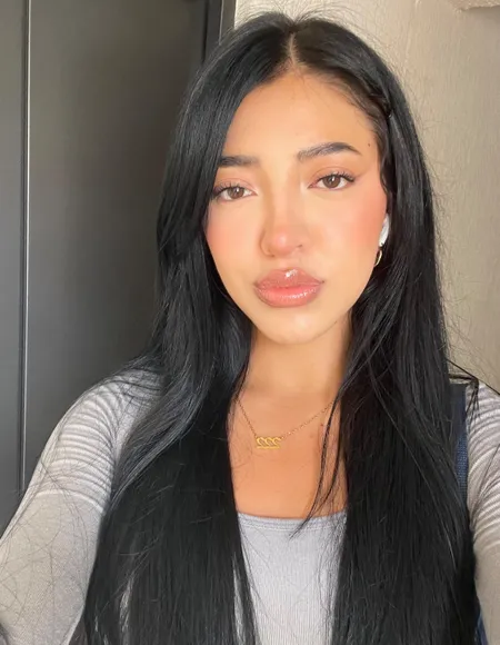 Viviana Vitale🇮🇹🇺🇸 18 years old💕 profile photo