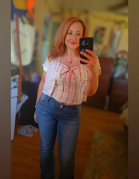 Ivy summers profile photo