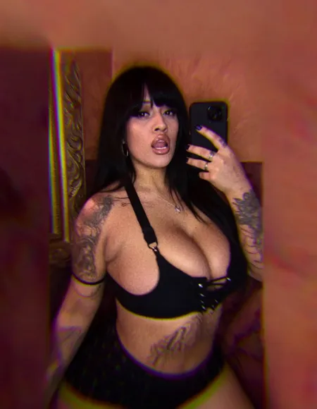 IZZINFERNO profile photo