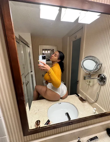 Jaz🌻 profile photo