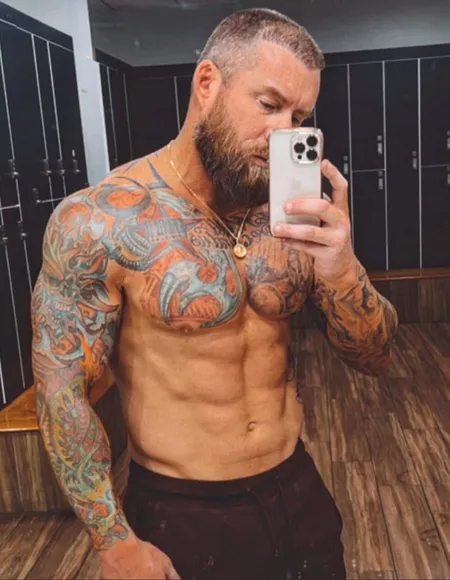 Joshua Hopkins profile photo