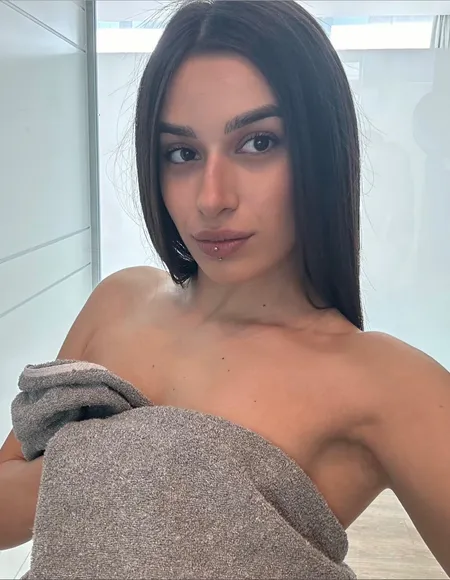 Joana23 profile photo