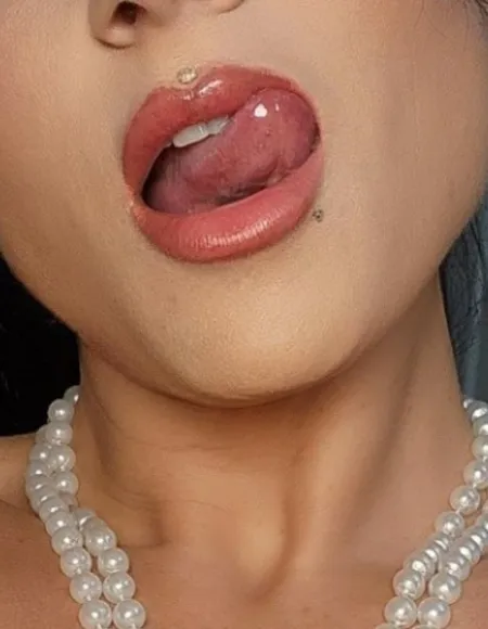 Juicy.malvi_tease profile photo