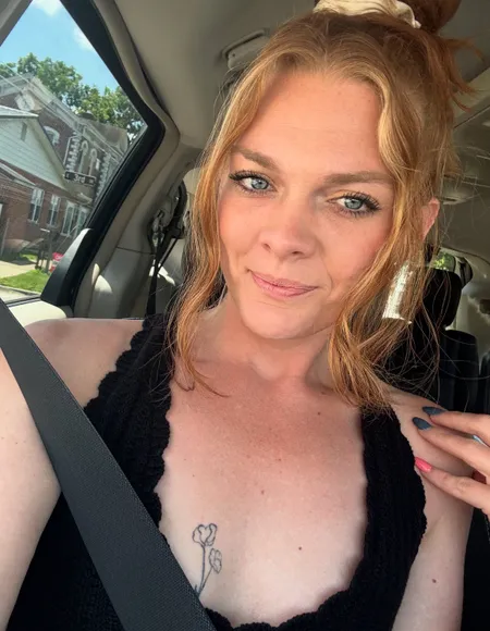 JuicyRedHead22 profile photo