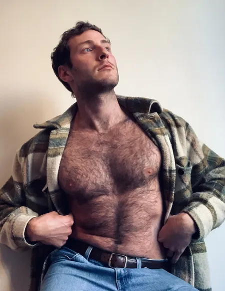 Julesincanada profile photo