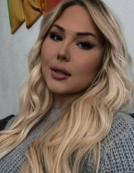 Juli Sky profile photo