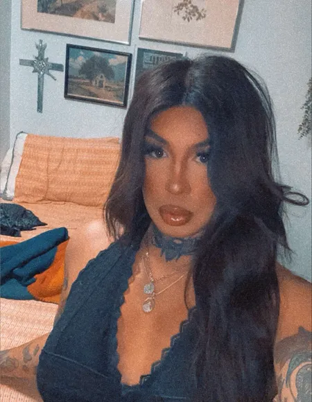 Kinky leather femme no face no limits profile photo